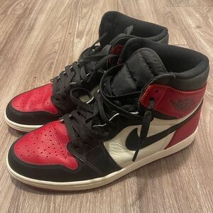 Jordan 1 Bred Toe Size 11 READ